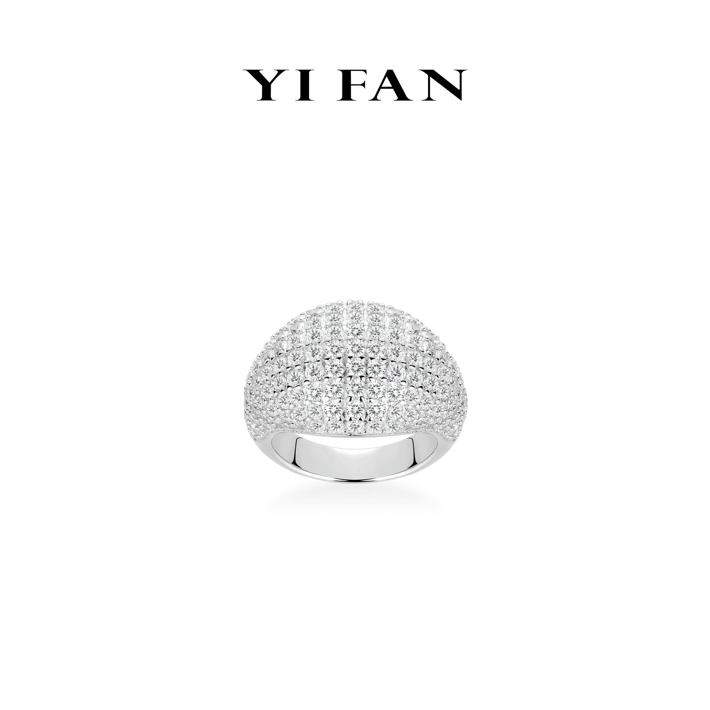 High-end Jewelry:White diamond-encrusted cocktail ring