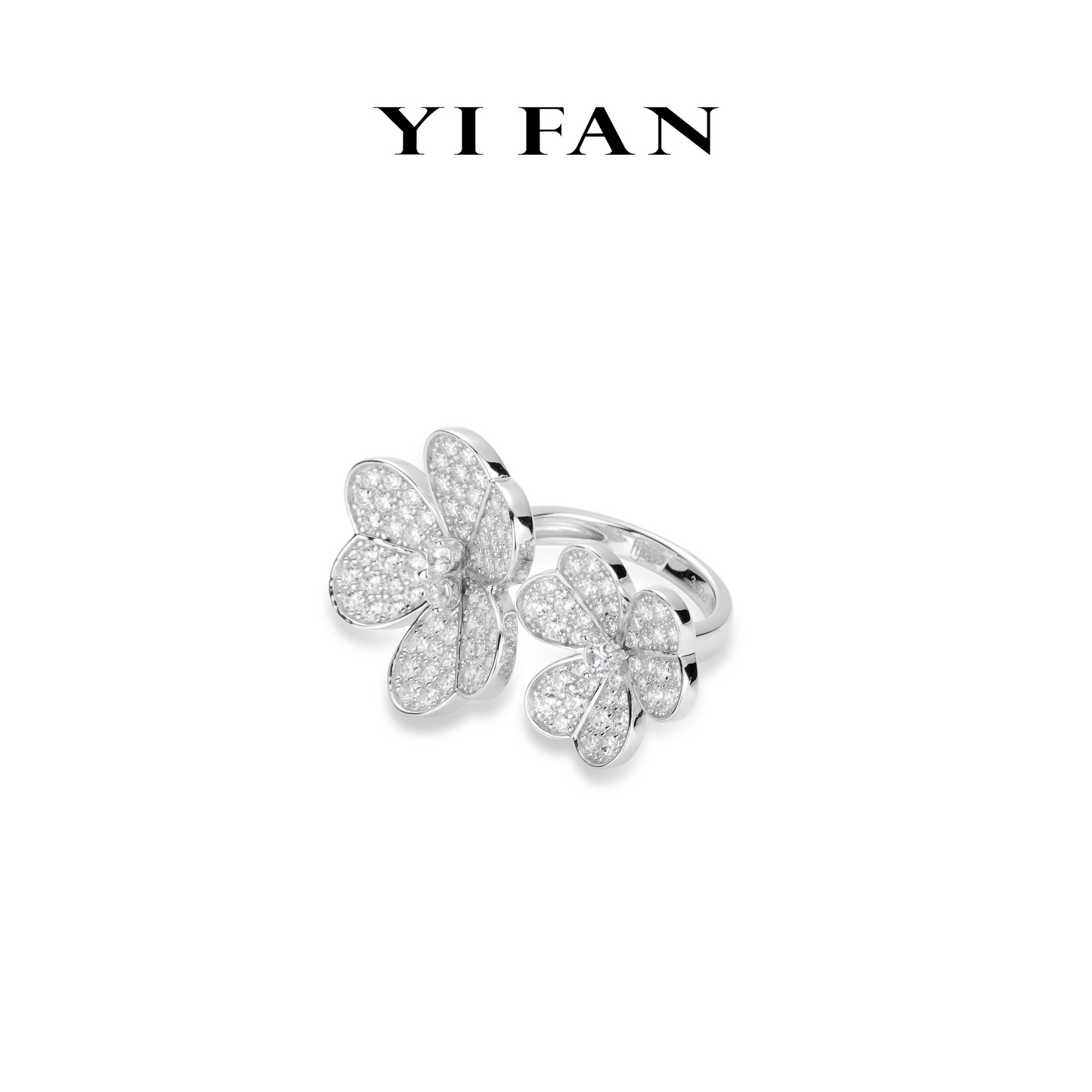 Nature Vibes: "2 Lucky Clovers" detailed Big Open Ring #1929 #03003