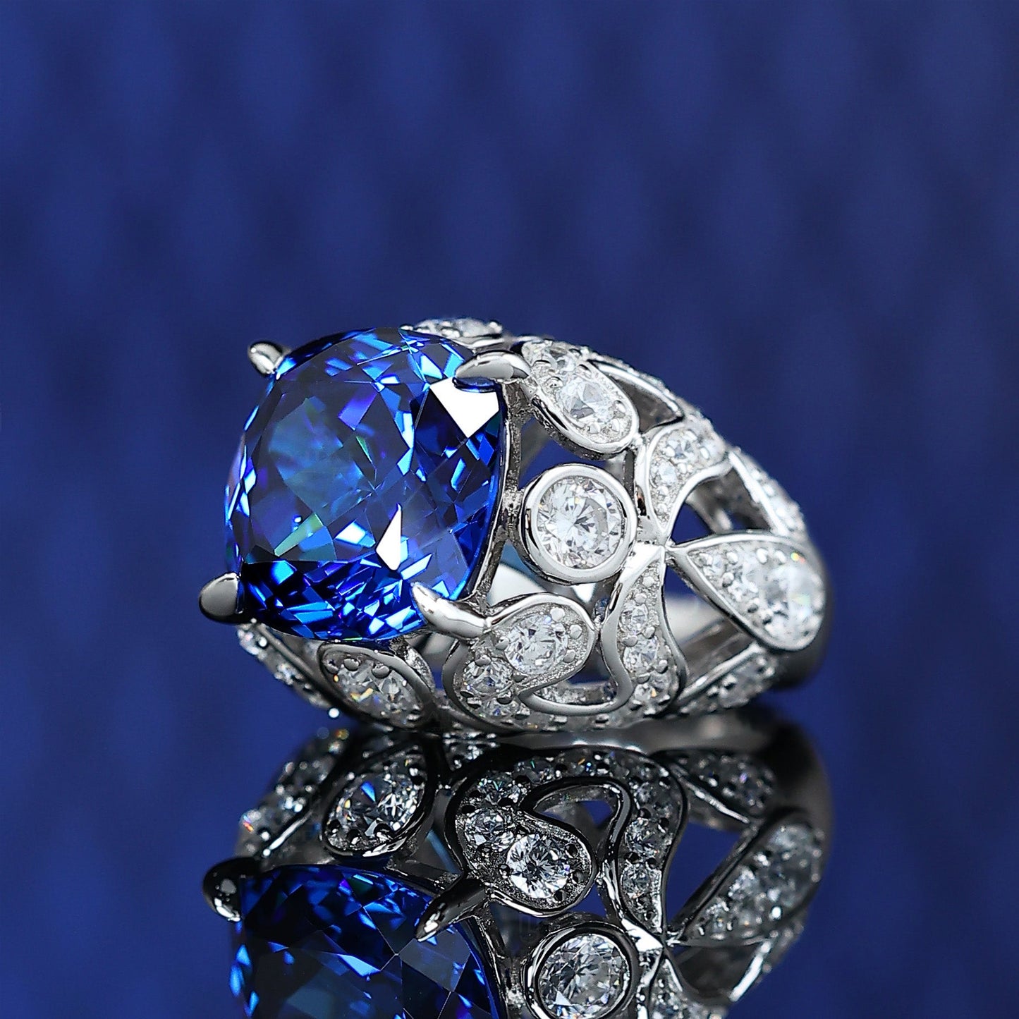 Micro-setting sapphire color square shape Lab created stones The skylight underneath ring, sterling silver #1139