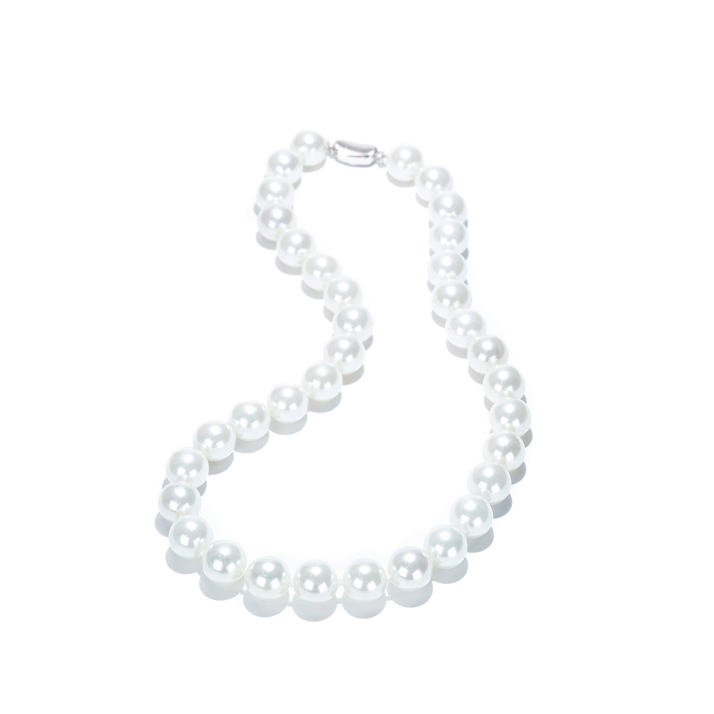 Classic White Shell pearl necklace,sterling silver