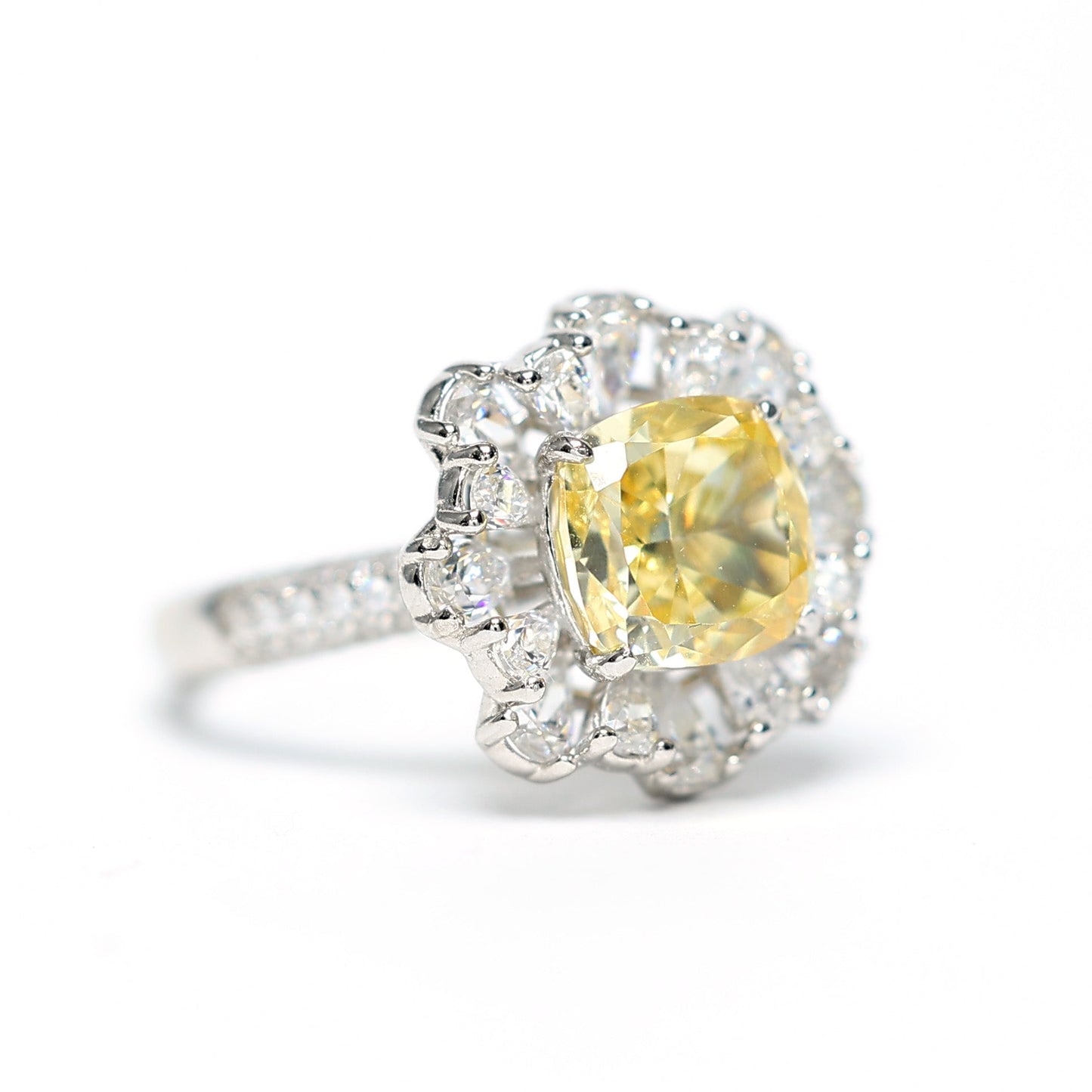 Micro-setting Yellow diamond color icy cut Lab created stones Ice and snow dreamland ring, sterling silver