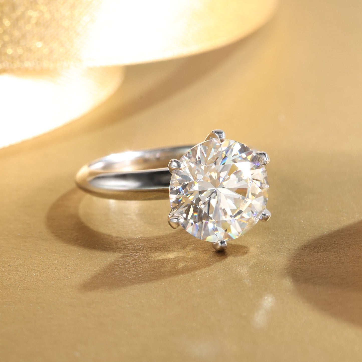 Only 1 Clear Diamond color brilliant cut Lab created stones Classic 6 prong wedding ring, sterling silver. (5 carat)