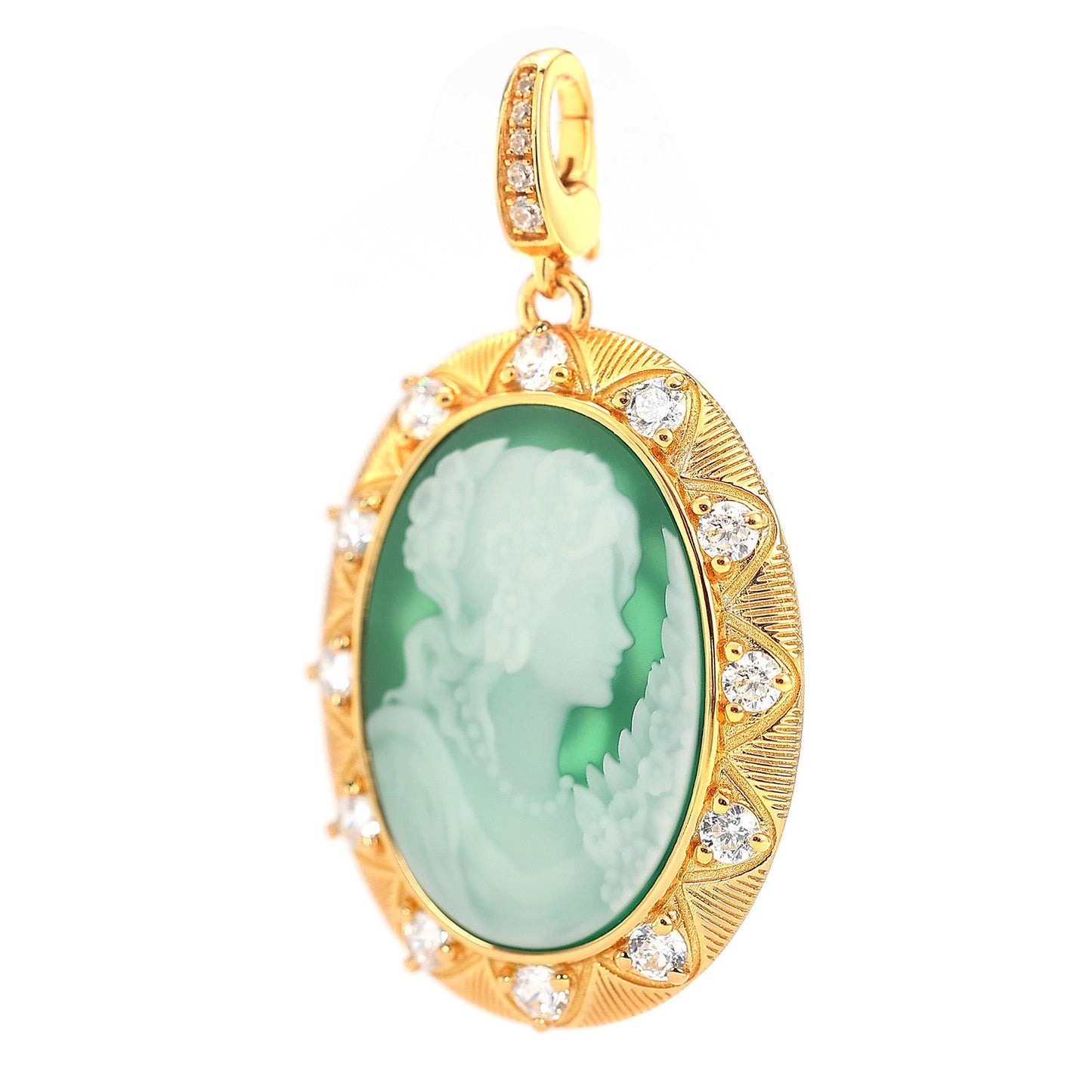 Fancy detailed Cameo agate princess pendant, sterling silver. 18K yellow gold platting