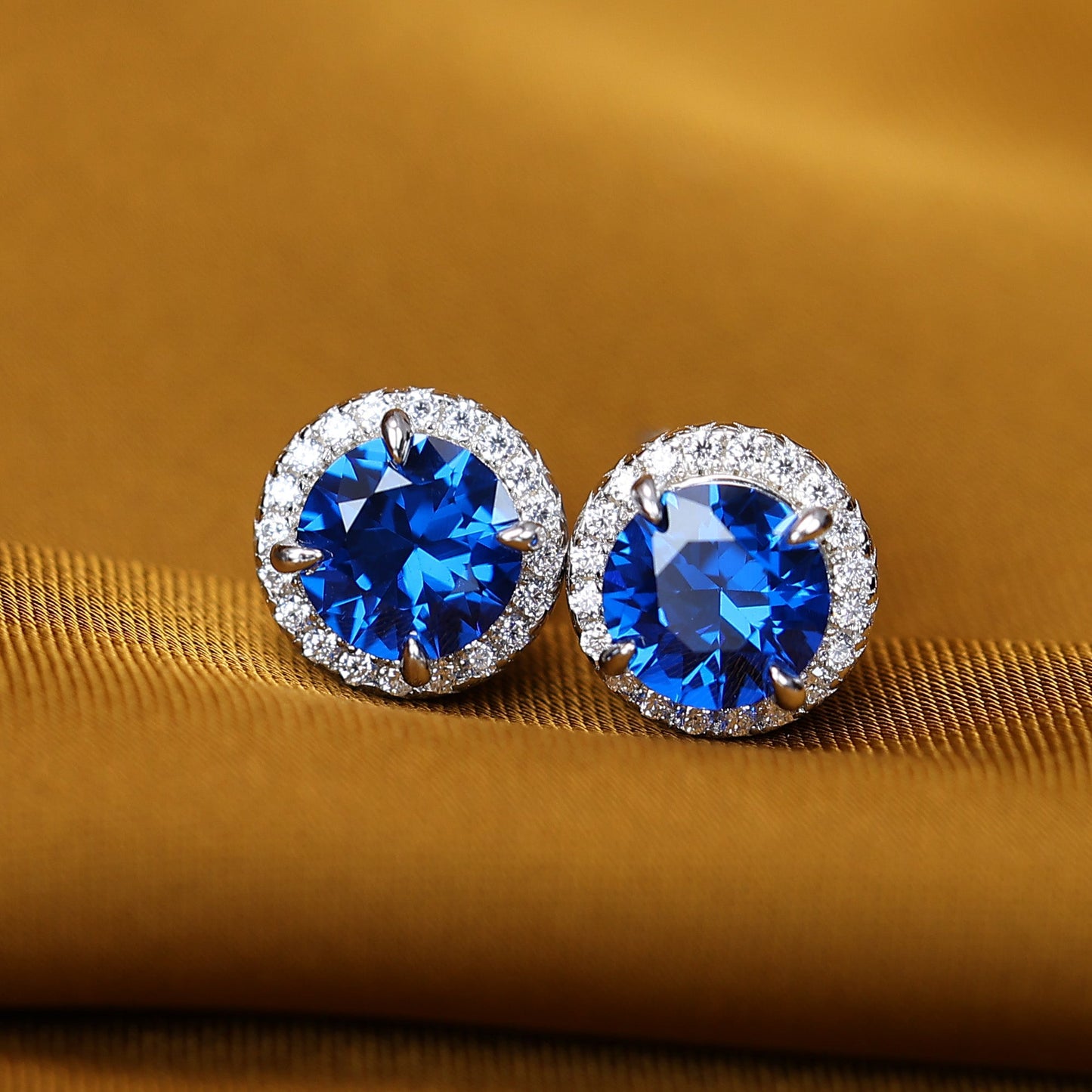 Micro-setting Sapphire color Firework-cut round shape lab created stones ear studs, sterling silver, (2 carat)