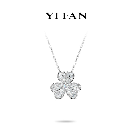 Welfare exclusive Summer Vibes collection: Modern "Clover" delicate Necklace