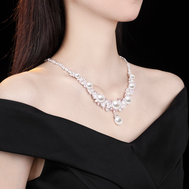 Wedding collection： Radiant Fusion A Stunning Artistic necklace