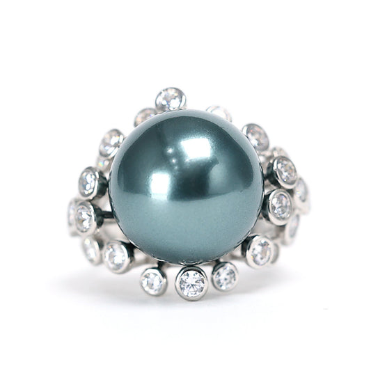 Micro-setting Grey Shell pearl Ring，sterling silver.