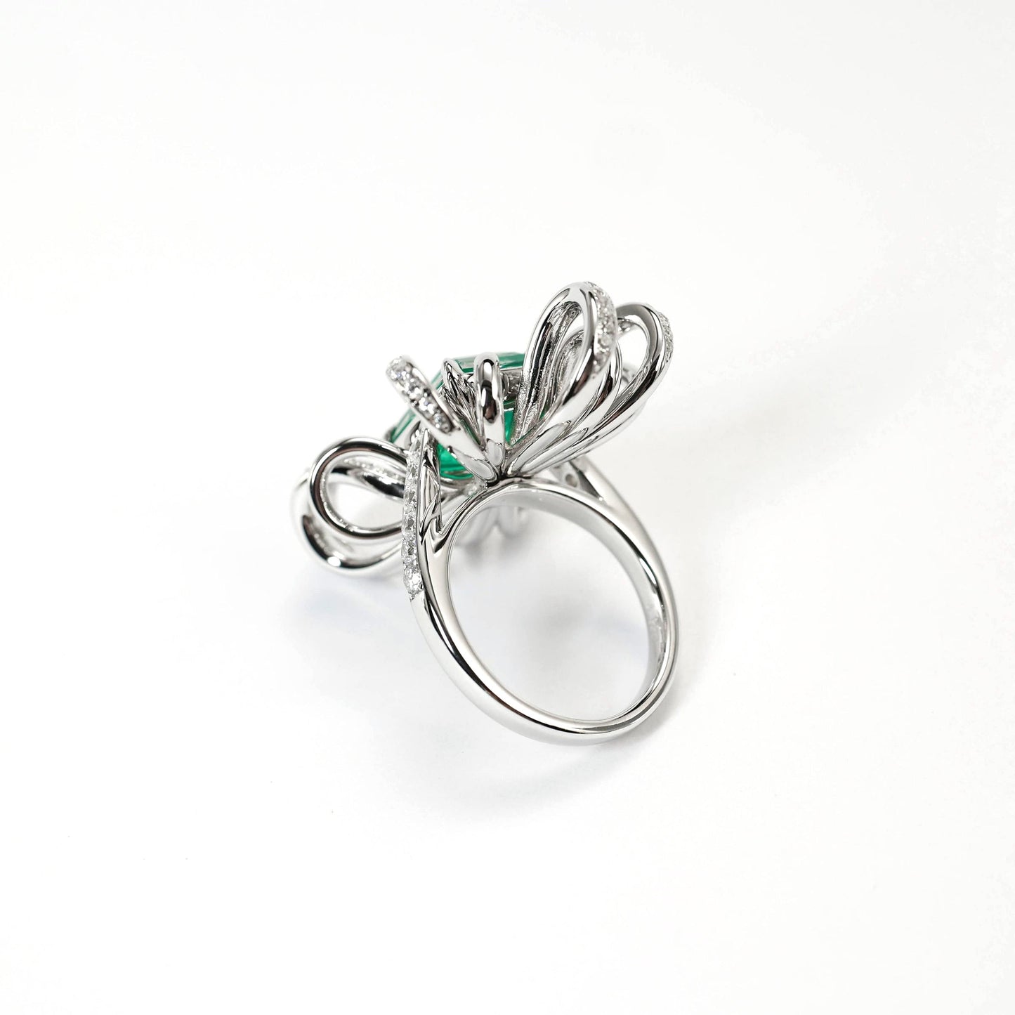 Micro-setting Emerald color Lab created stones fancy bow ring, sterling silver