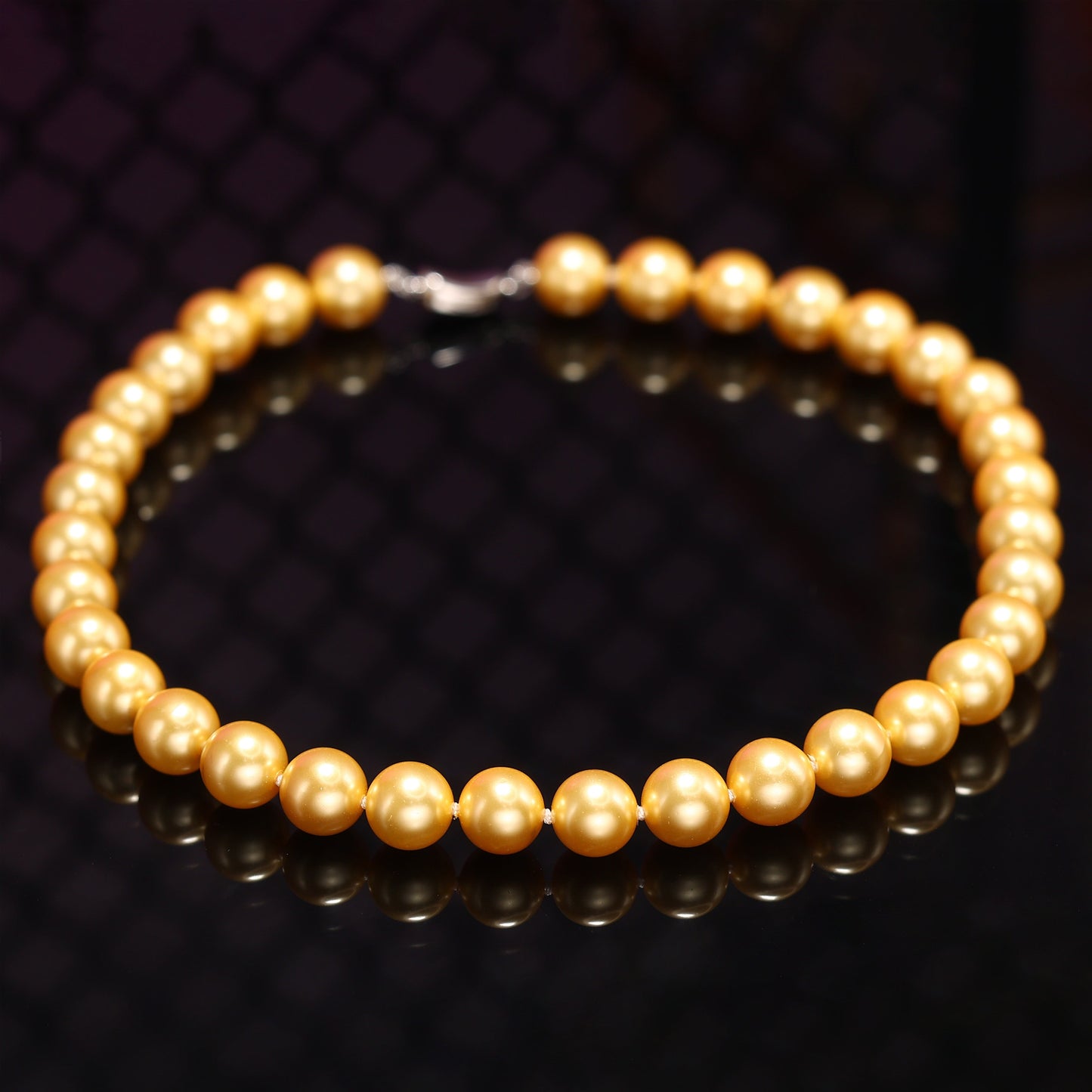 Limited edition Golden Shell pearl necklace，sterling silver.