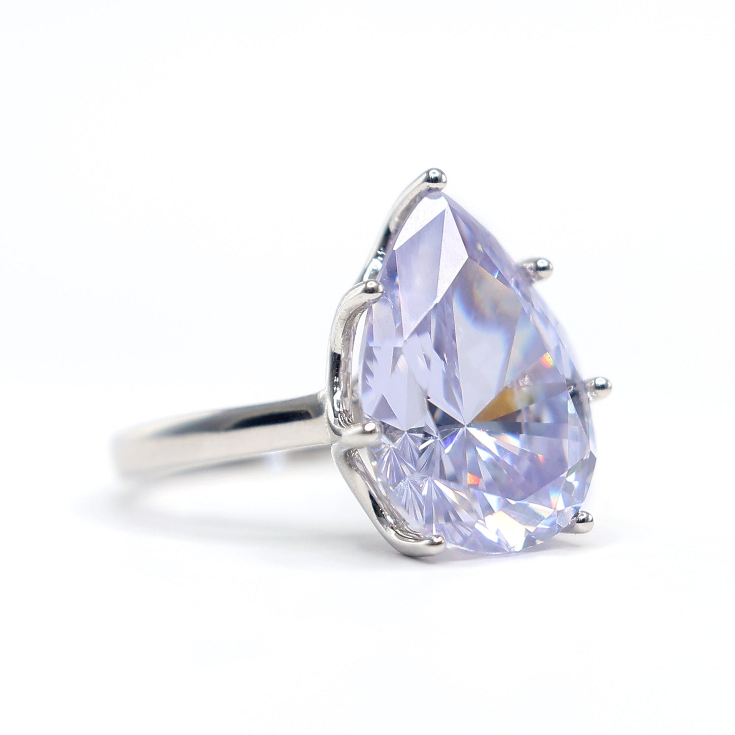 Micro-setting waterdrop firework-cut very light violet ring, sterling silver. (15 carat)