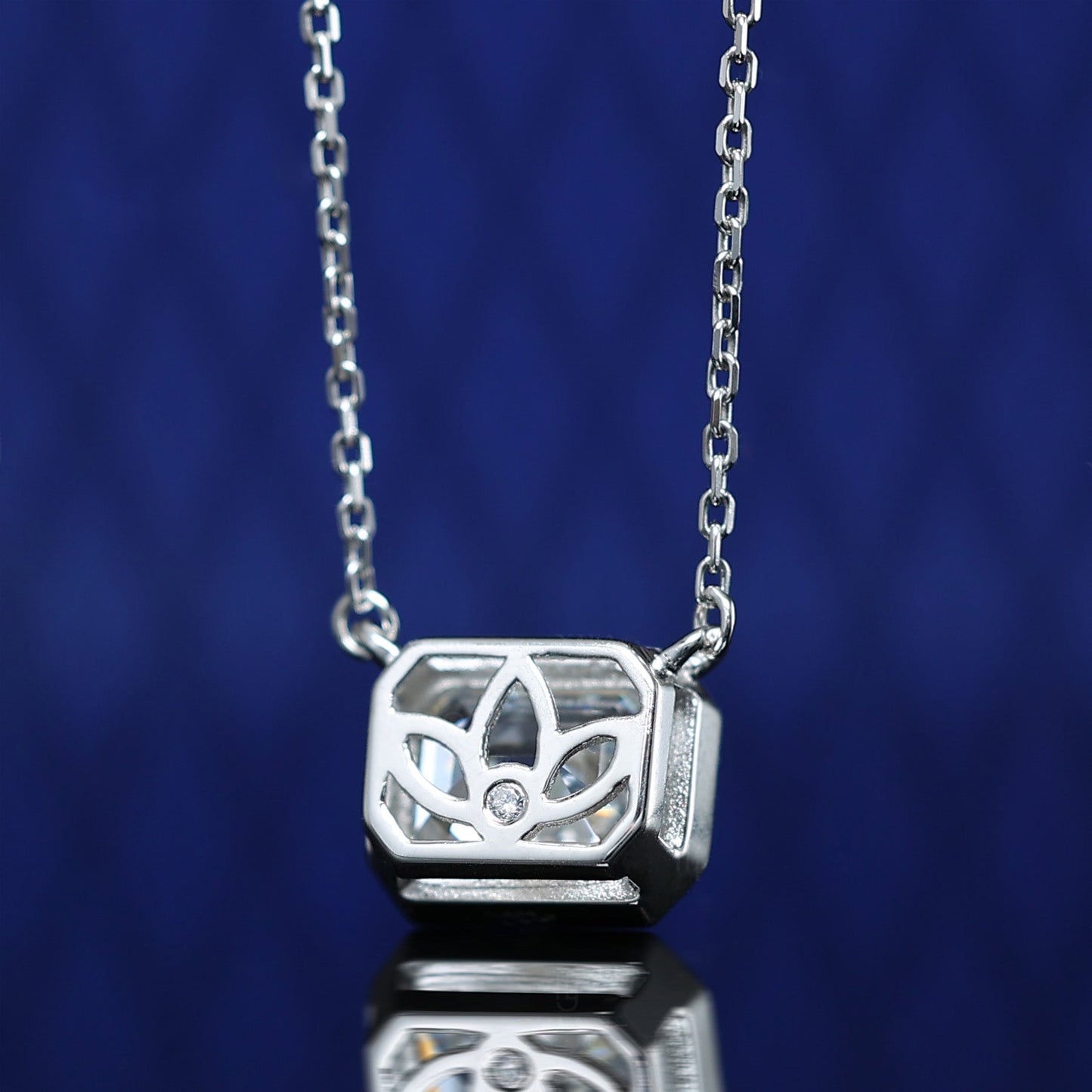 Promotion design Bezel-setting emerald-cut Ice-cube necklace, sterling silver