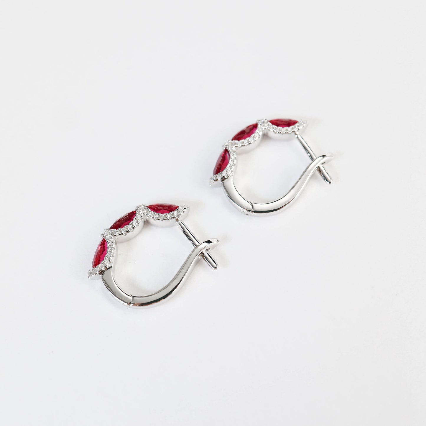 Micro-setting Ruby color ear loop, sterling silver