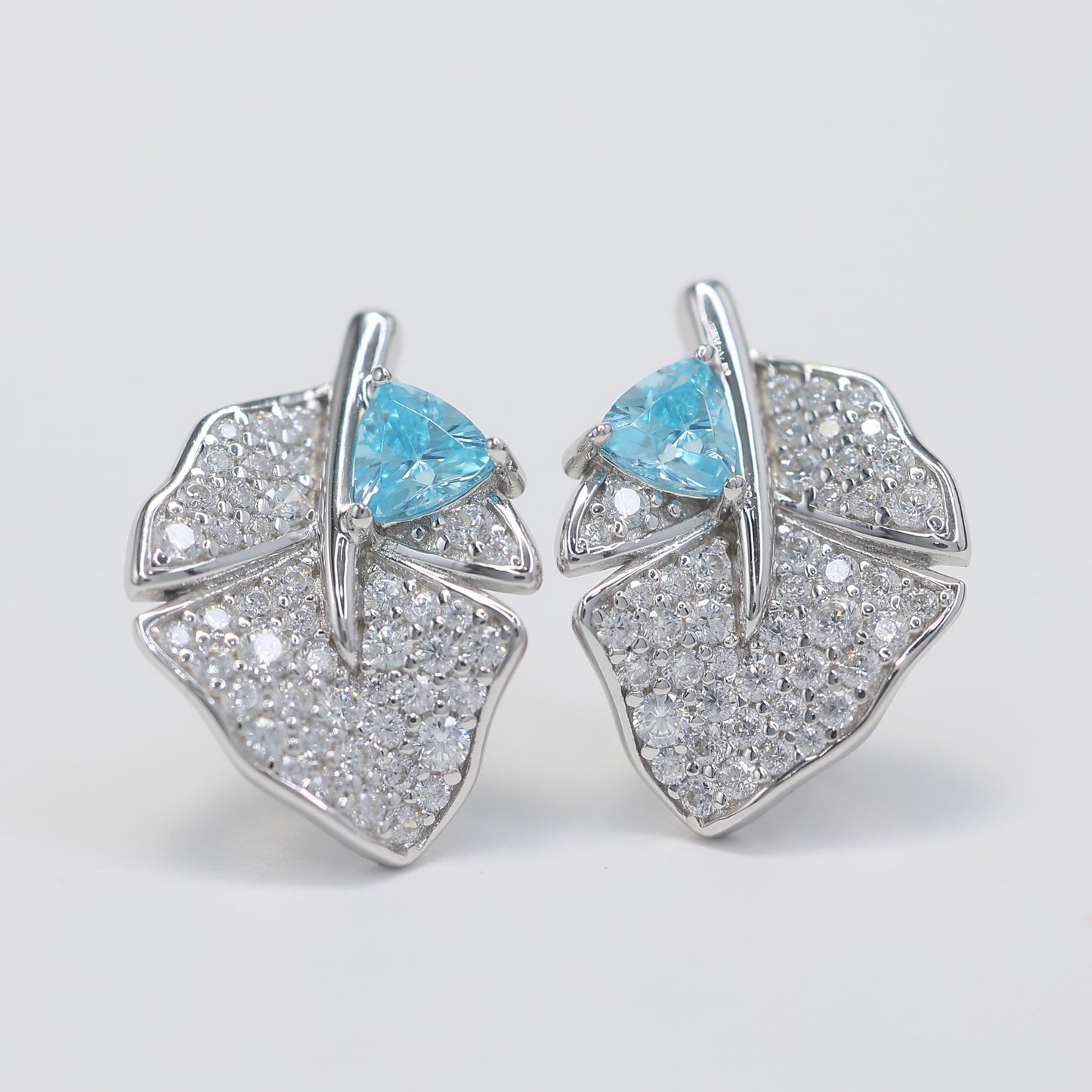 Micro-setting Aquamarine color leaf earrings, sterling silver