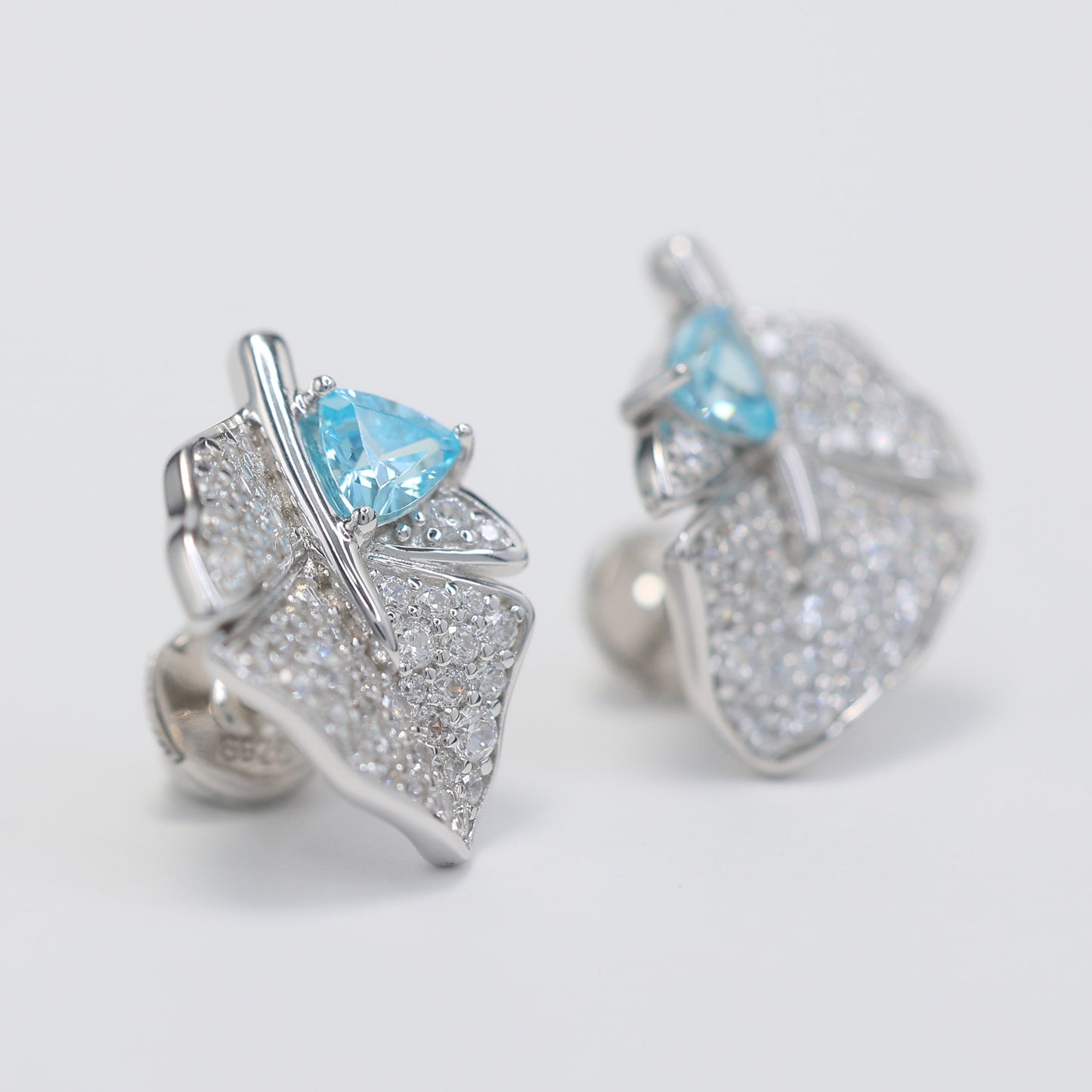 Micro-setting Aquamarine color leaf earrings, sterling silver